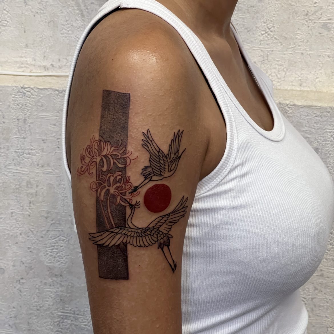 Dotted' designs, a new trend in tattoos - Times of India